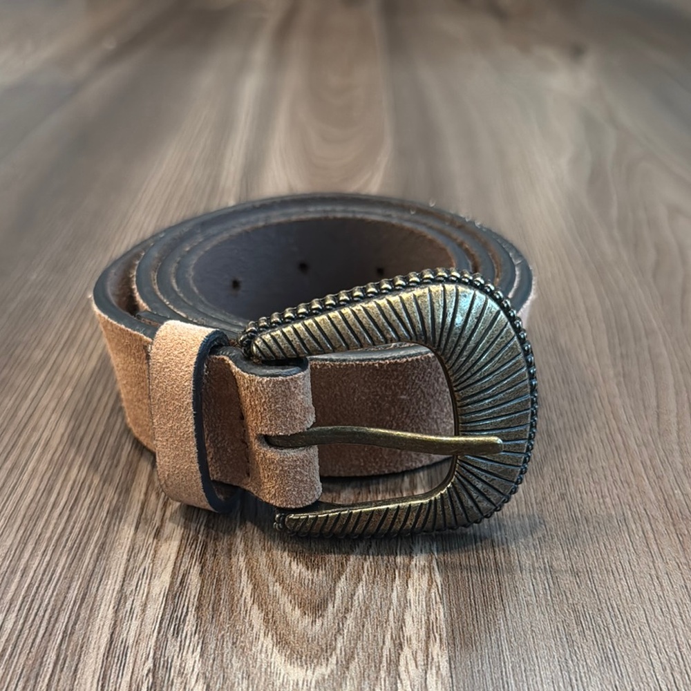 Women’s Tan Leather Belt with Brass Buckle